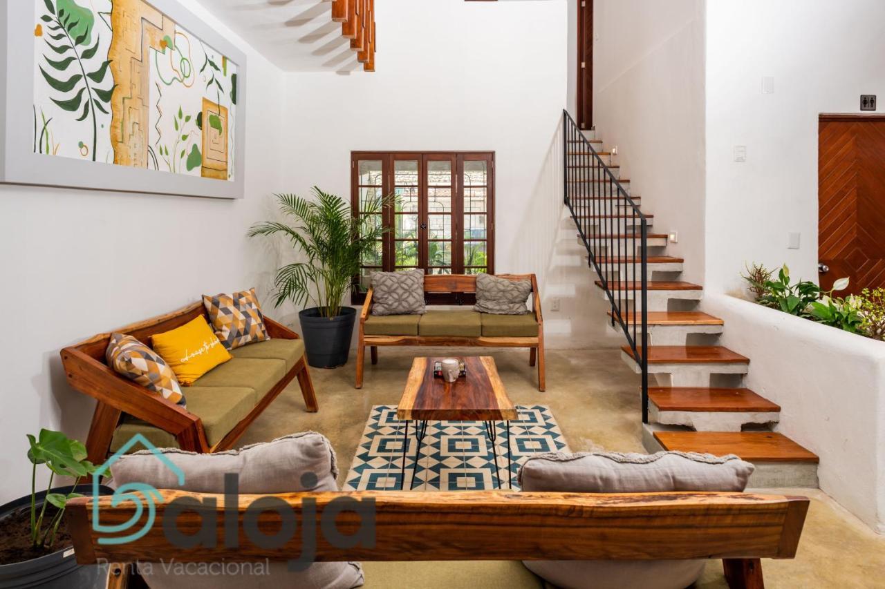קנקון Vica Guest House Con Piscina En La Entrada De La Zona Hotelera מראה חיצוני תמונה